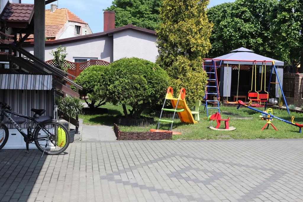 Dom Wczasowy Dorja Jastarnia Extérieur photo
